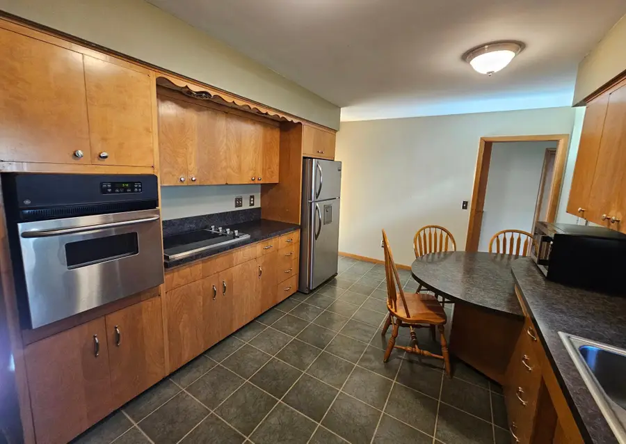 2026 5th Street Sw, Willmar, MN 56201 - #2
