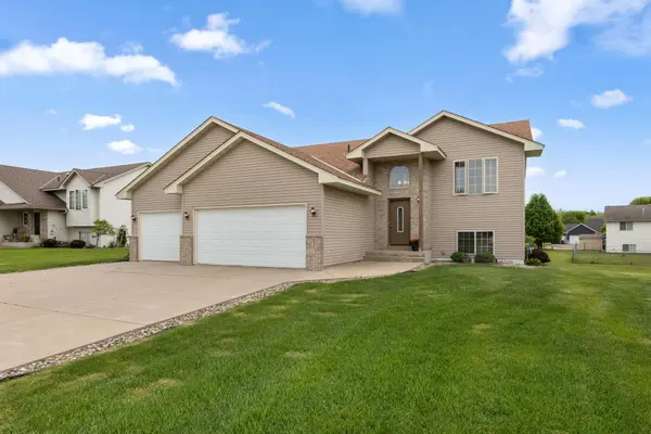 831 Beech Lane S, Annandale, MN 55302