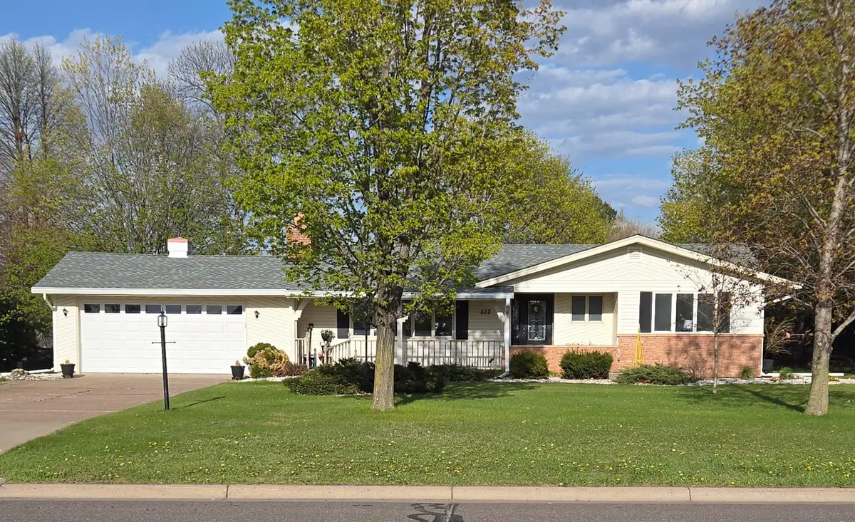 822 Dellwood Street S, Cambridge, MN 55008 - #1