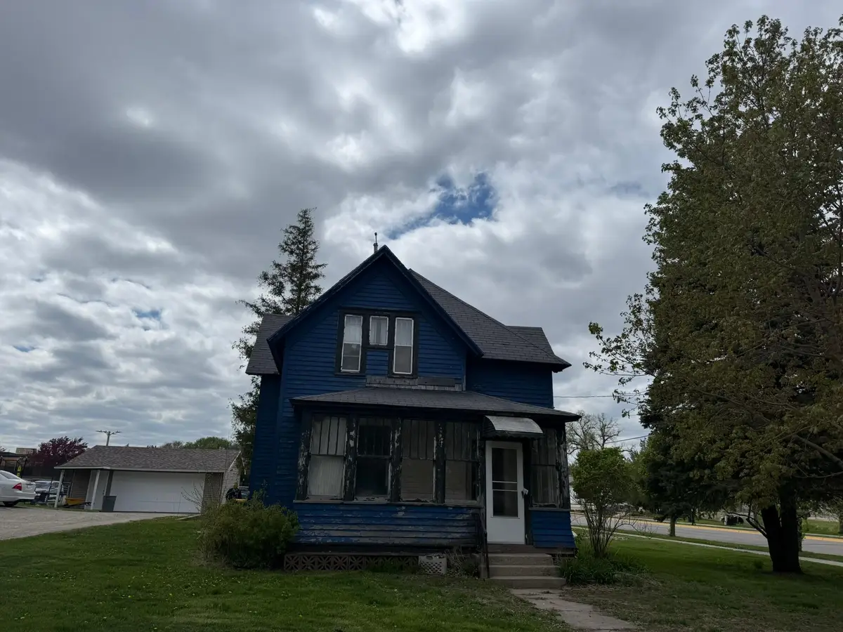 302 Broadway Avenue S, New Richland, MN 56072 - #1