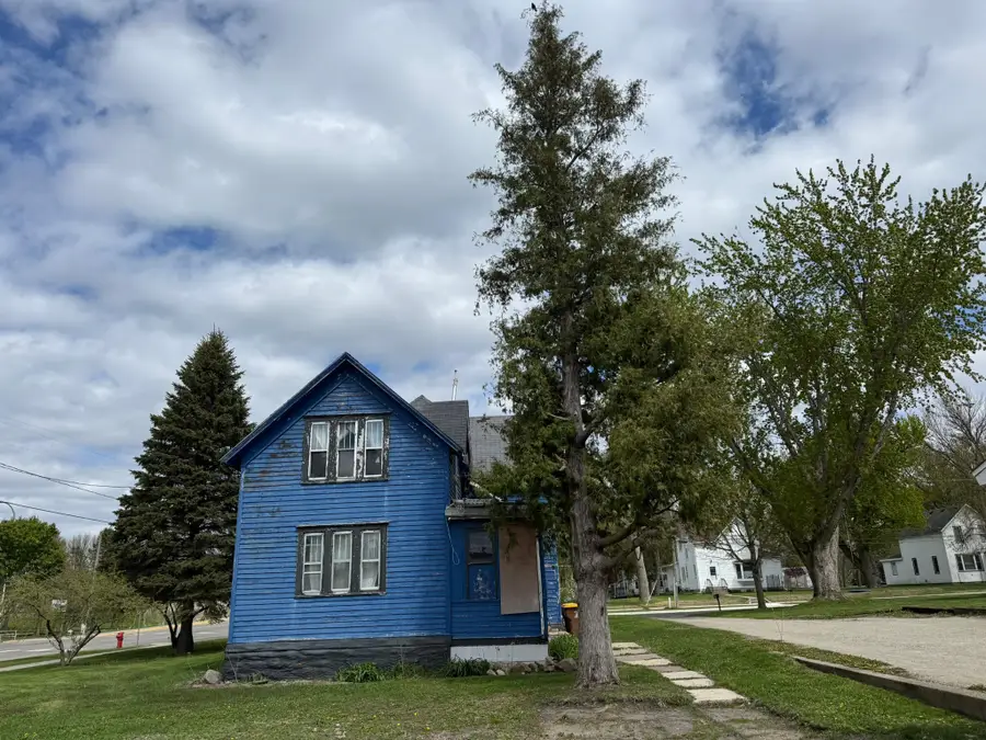 302 Broadway Avenue S, New Richland, MN 56072 - #2