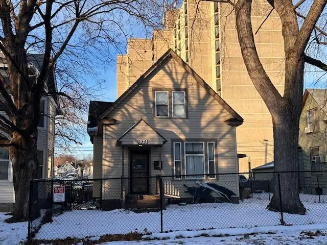 609 Case Avenue, Saint Paul, MN 55130 - #3