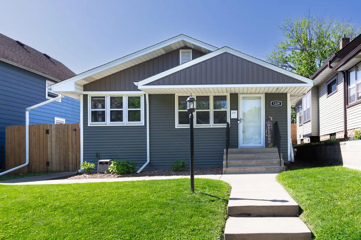 1224 6th Street E, Saint Paul, MN 55106 - #1