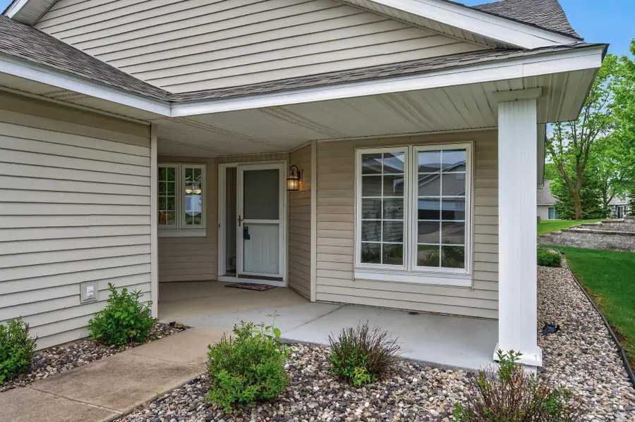 6437 Brook Lane, Savage, MN 55378 - #2