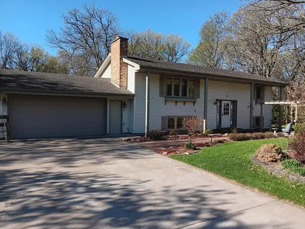 6828 157th Lane Nw, Anoka, MN 55303