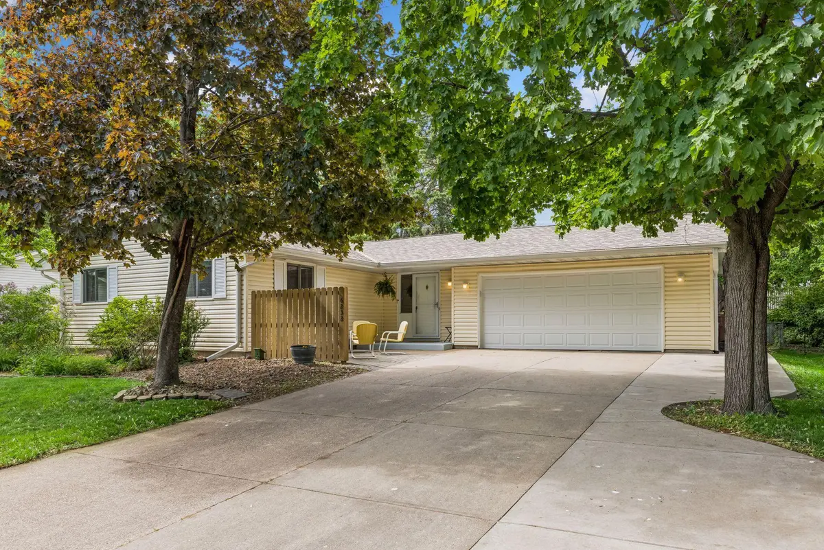 6232 Birchwood Road, Woodbury, MN 55125 - #1