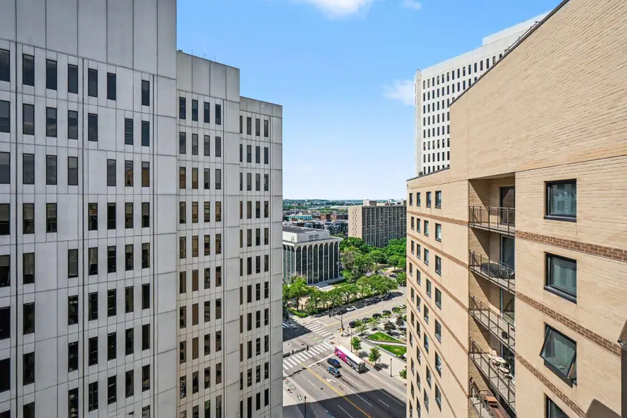 121 Washington Avenue S #1911, Minneapolis, MN 55401 - #3