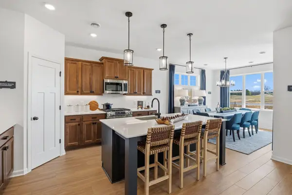 533 Tulare Terrace, Newport, MN 55055