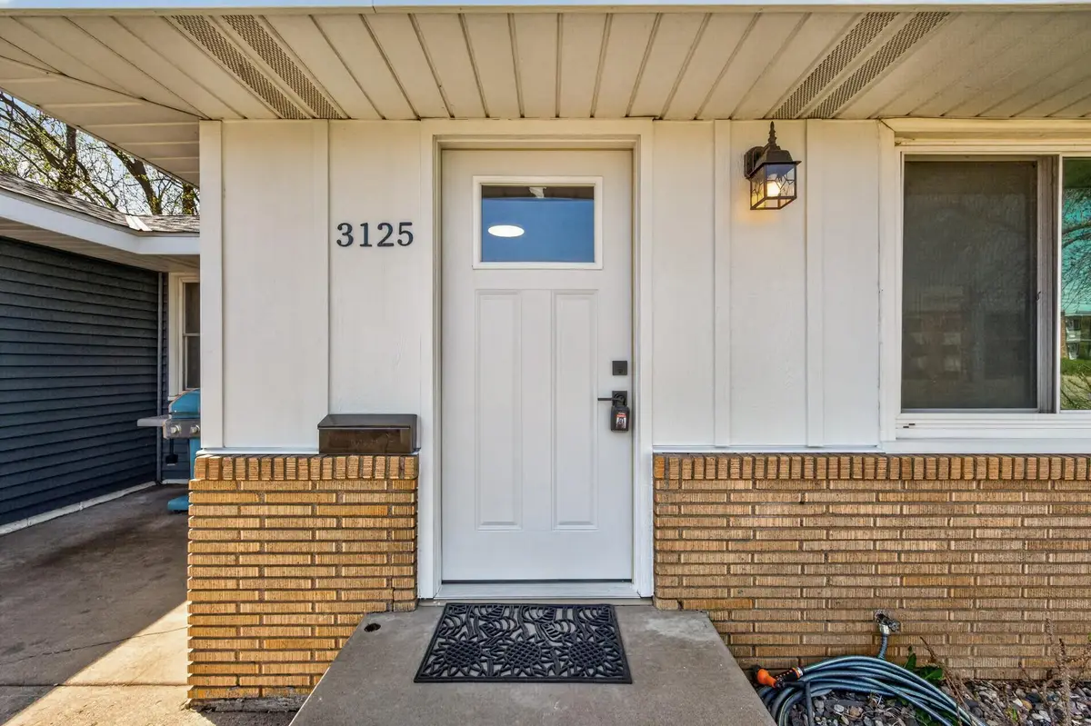 3125 Winnetka Avenue N, Crystal, MN 55427 - #1