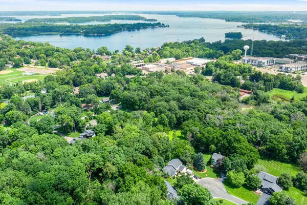 24695 Glen Road, Excelsior, MN 55331