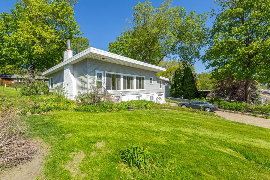 223 Central Avenue N, Wayzata, MN 55391 - #3
