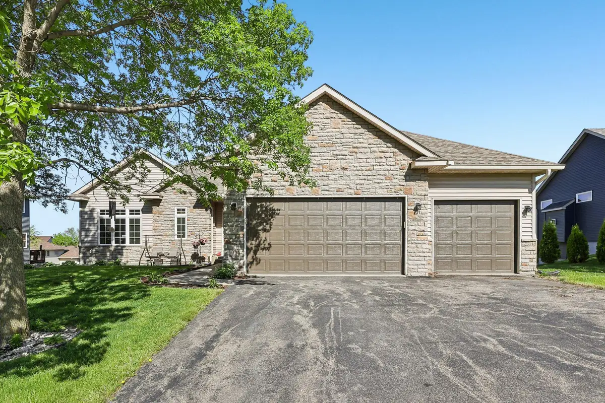 1514 Overlook Drive Se, Lonsdale, MN 55046 - #1