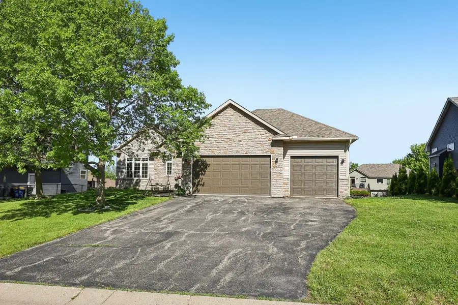 1514 Overlook Drive Se, Lonsdale, MN 55046 - #2
