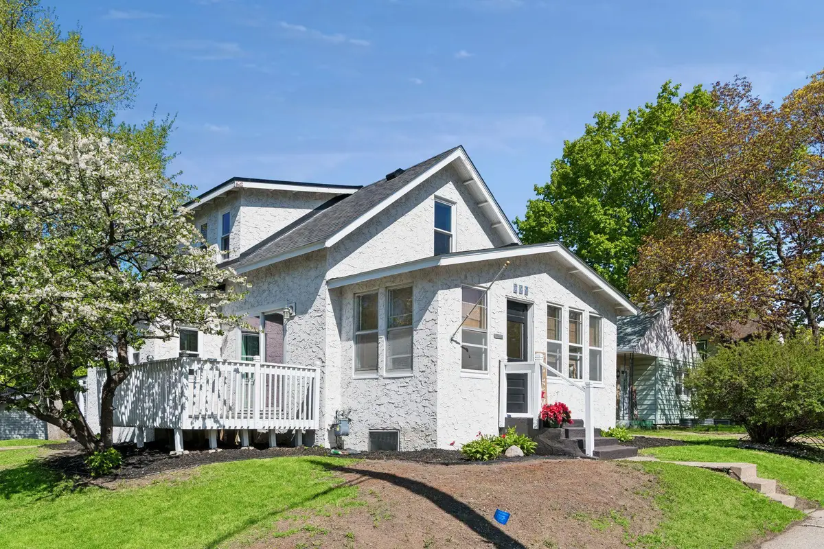 200 17th Avenue N, Hopkins, MN 55343 - #1