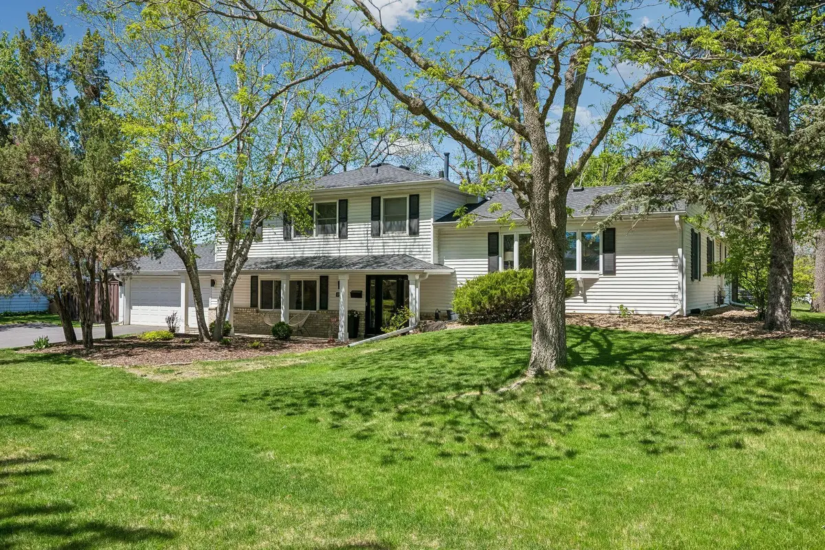 8910 23rd Avenue N, Golden Valley, MN 55427 - #1