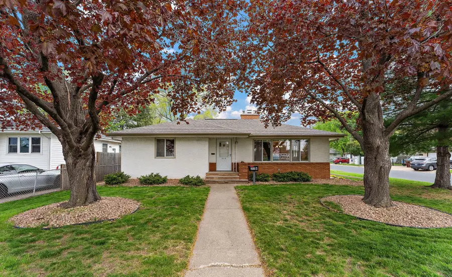 202 Ash Street W, South Saint Paul, MN 55075 - #3