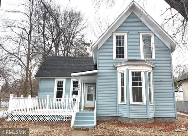 886 Johnson Parkway, Saint Paul, MN 55106