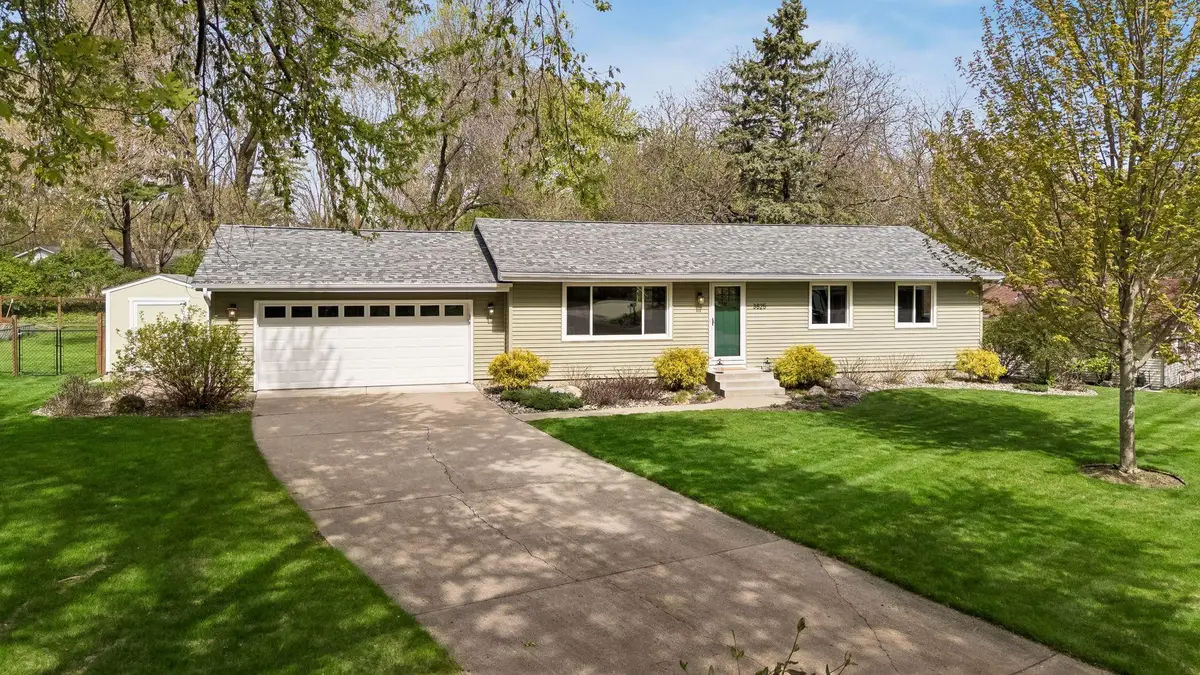 3825 Saratoga Lane N, Plymouth, MN 55441 - #1