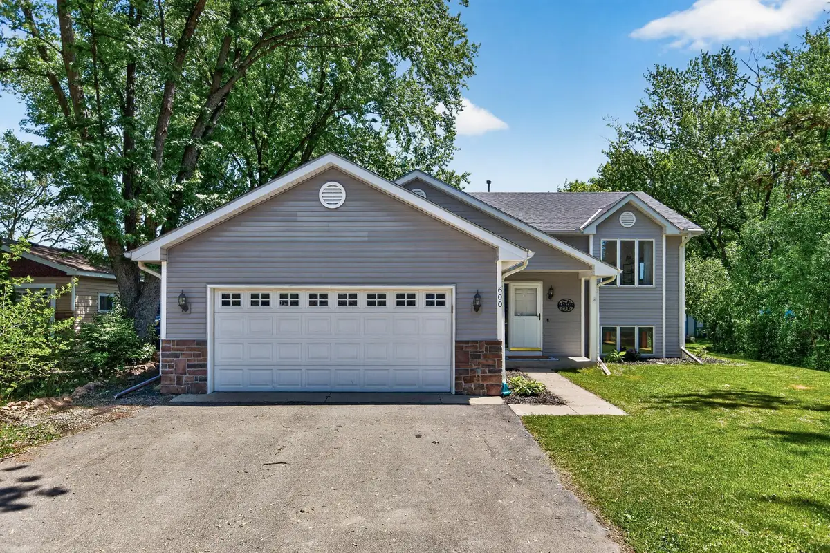 600 River Road W, Delano, MN 55328 - #1