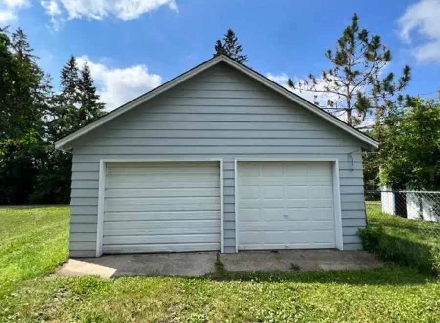 317 Minnesota Avenue E, Sebeka, MN 56477 - #3