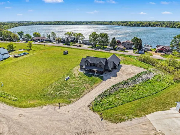 19347 Lake Volney Circle, Le Center, MN 56057