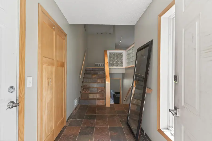 4008 Pennsylvania Avenue, Eagan, MN 55123 - #3