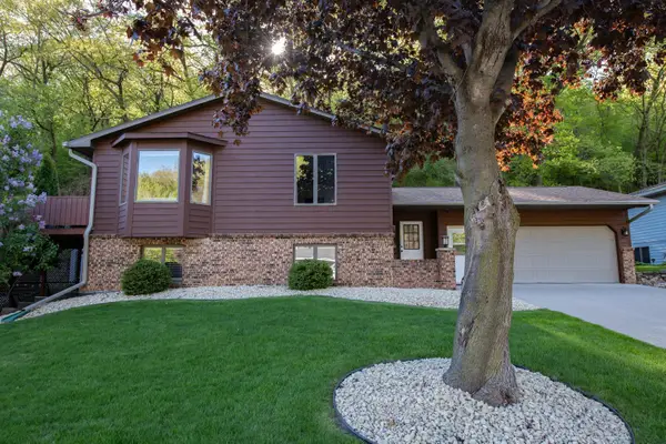 389 Knopp Valley Drive, Winona, MN 55987