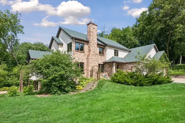10416 Briar Circle, Bloomington, MN 55437