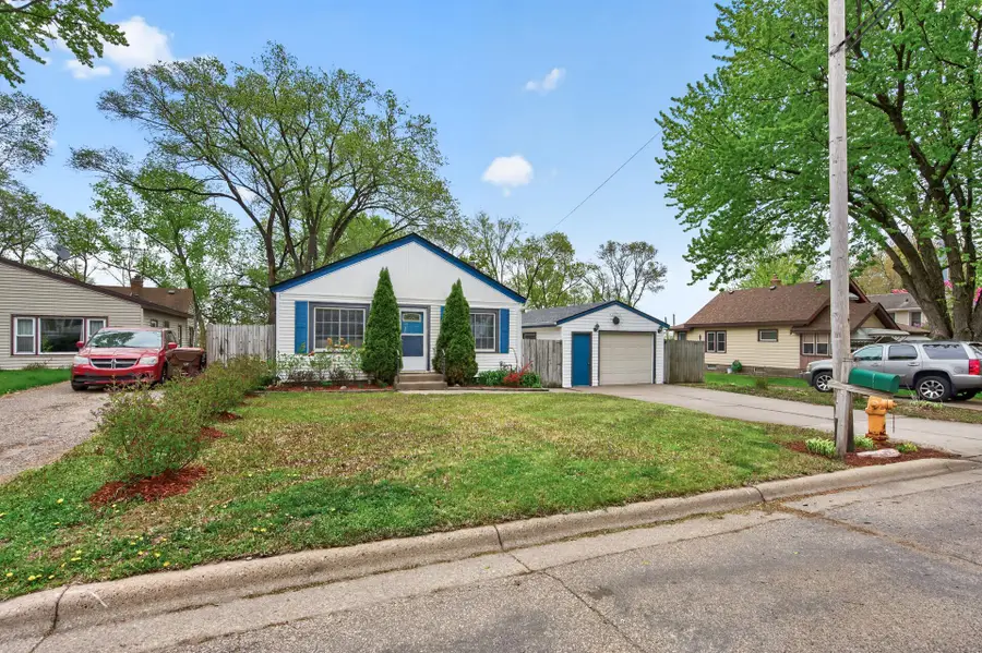 759 9th Avenue S, South Saint Paul, MN 55075 - #3