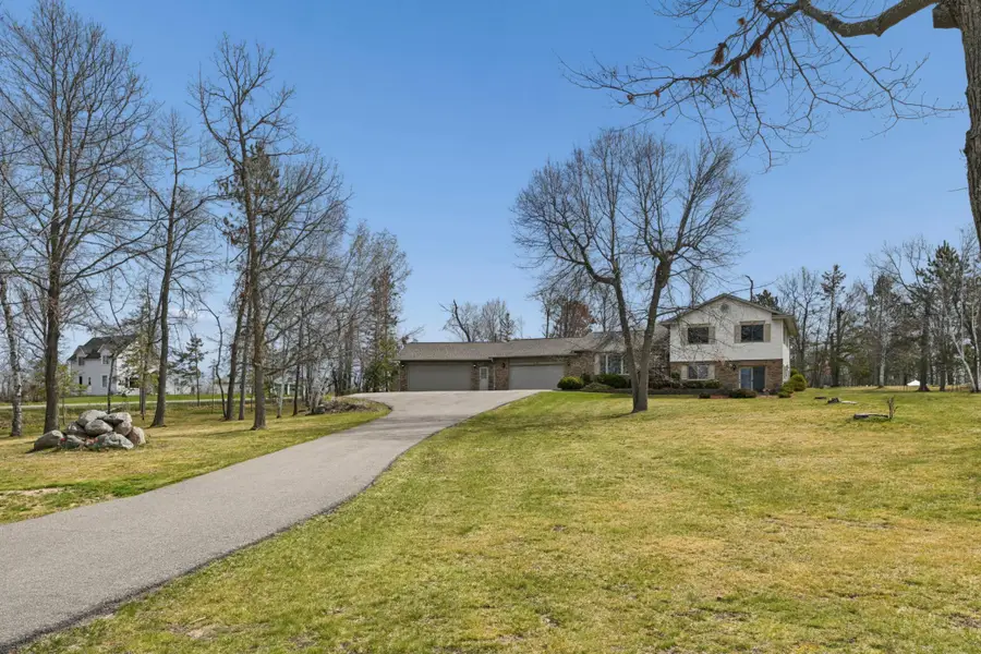 2120 Grotte Avenue Ne, Bemidji, MN 56601 - #2