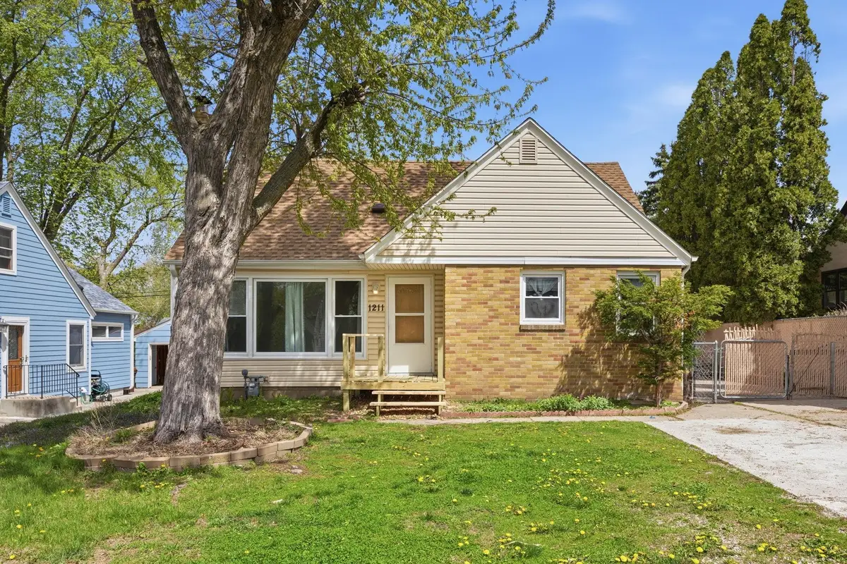 1211 Lealand Road E, Maplewood, MN 55109 - #1