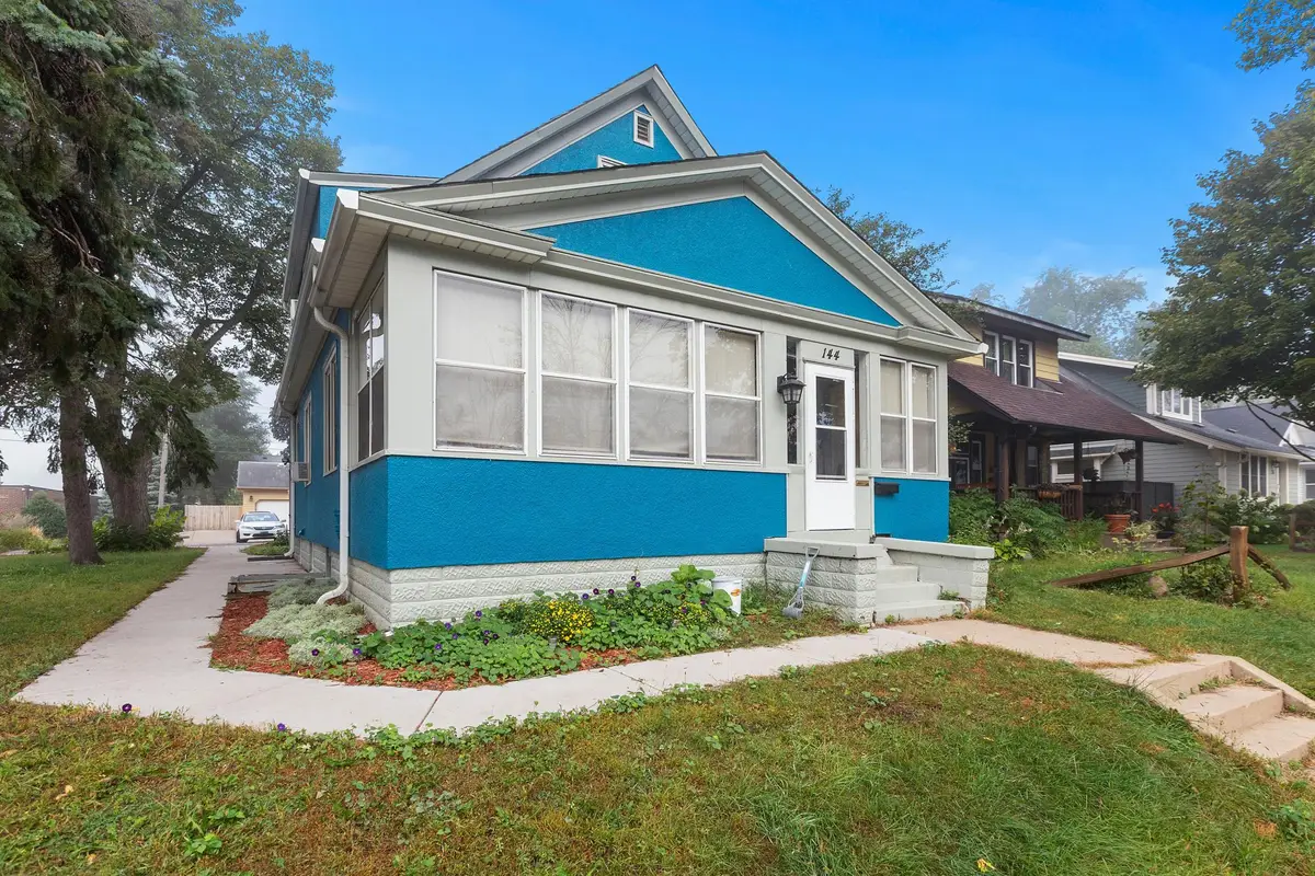 144 8th Avenue S, South Saint Paul, MN 55075 - #1