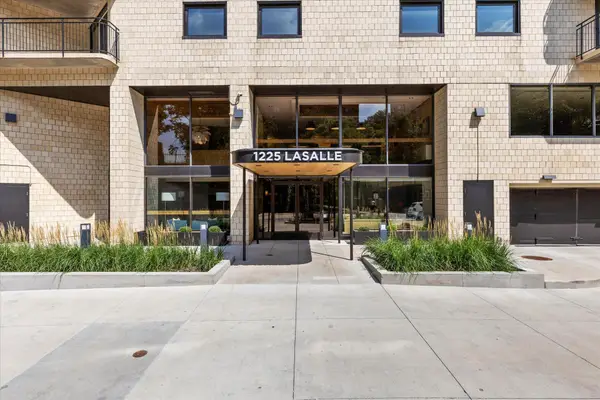 1225 Lasalle Avenue #301, Minneapolis, MN 55403
