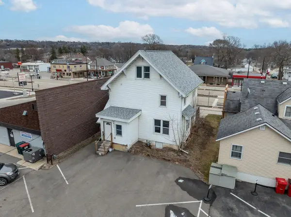 917 Broadway Avenue N, Rochester, MN 55906