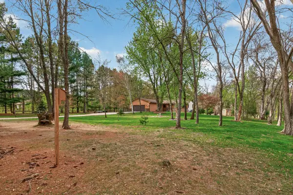 2107 189th Avenue Ne, Cedar, MN 55011