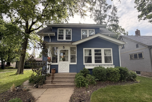 4913 28th Avenue S, Minneapolis, MN 55417