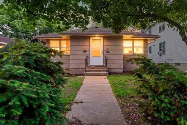 917- 919 Weeks Avenue Se, Minneapolis, MN 55414