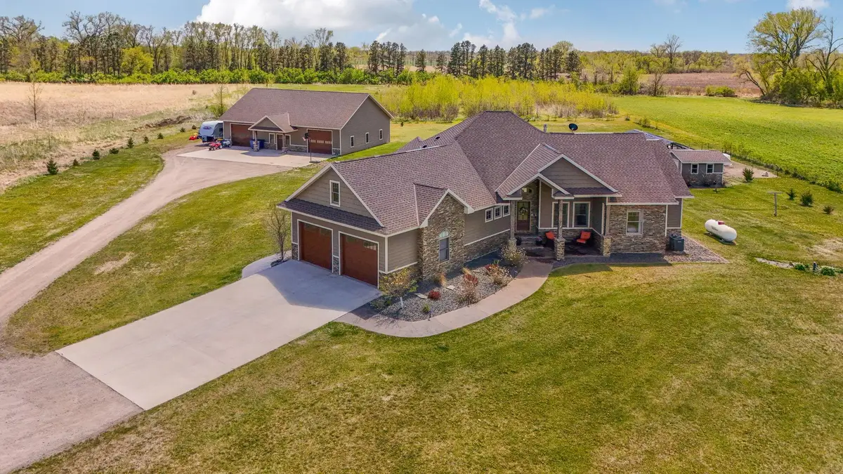 15599 138th Avenue Ne, Spicer, MN 56288 - #1