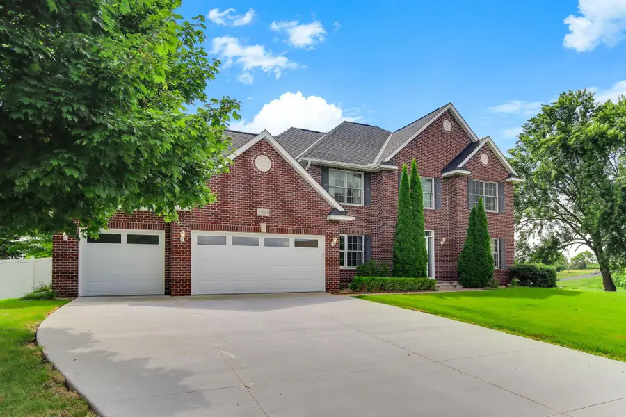 17993 Fullerton Court, Lakeville, MN 55044 - #2