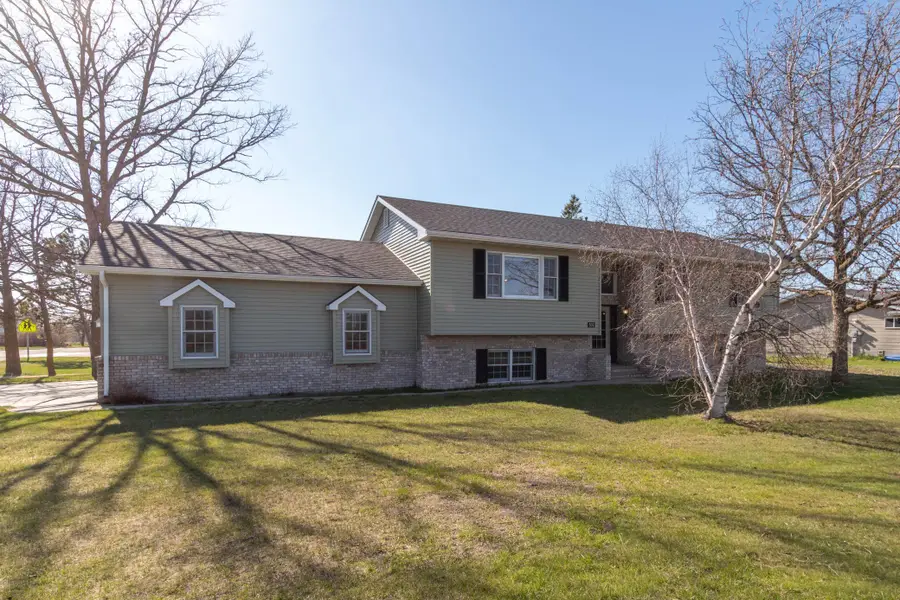501 Lake Avenue Ne, Bemidji, MN 56601 - #3