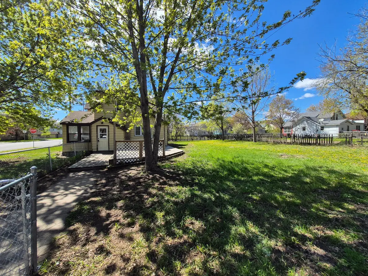 402 22nd Avenue N, Saint Cloud, MN 56303 - #1