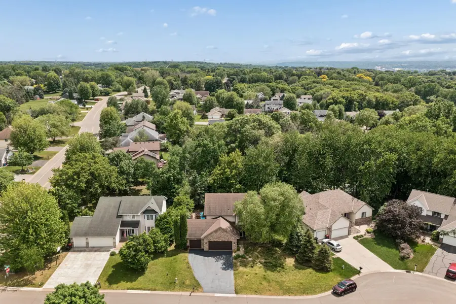2478 Timber Court E, Maplewood, MN 55119 - #3