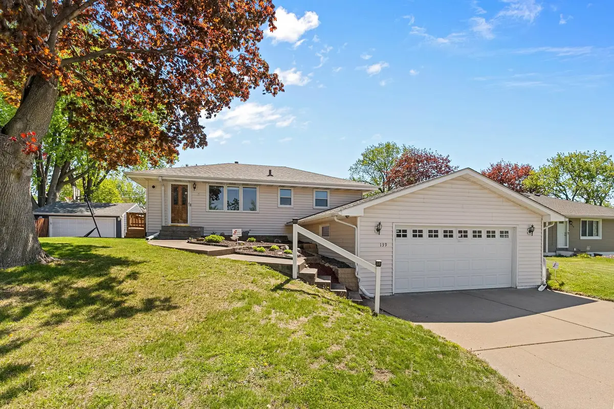 139 Greenway Avenue N, Oakdale, MN 55128 - #1