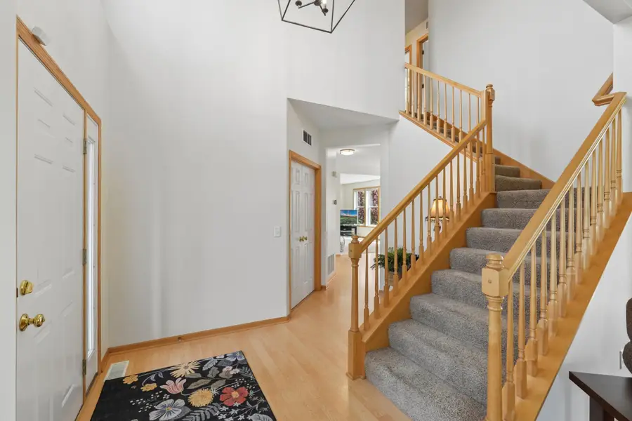 2375 Golf View, Woodbury, MN 55129 - #3