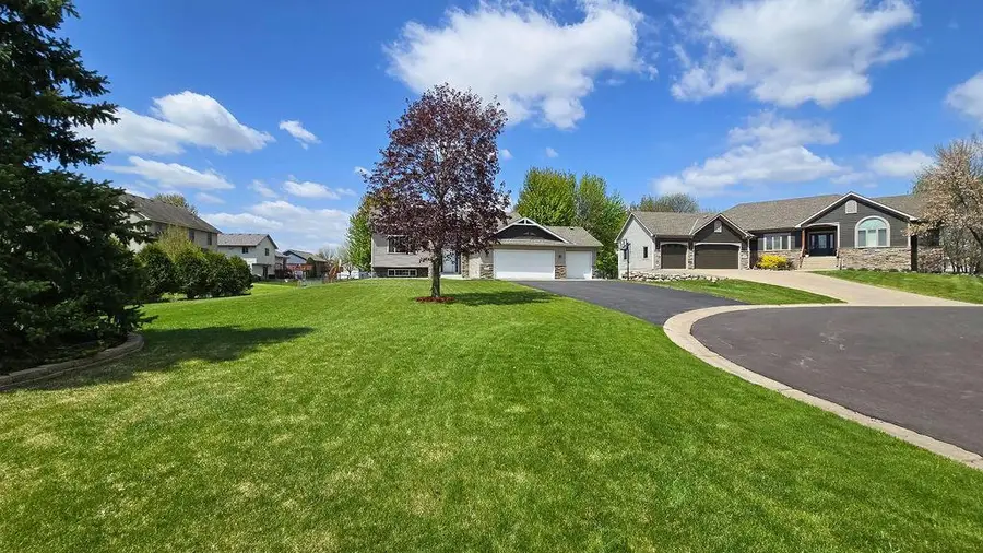 4065 Jasmine Court Ne, Saint Michael, MN 55376 - #3