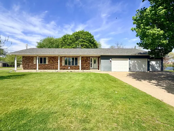 615 Lake Avenue E, Fulda, MN 56131