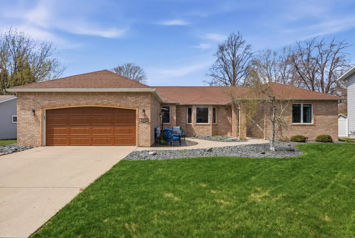 3102 Par Street N, Fargo, ND 58102 - #1