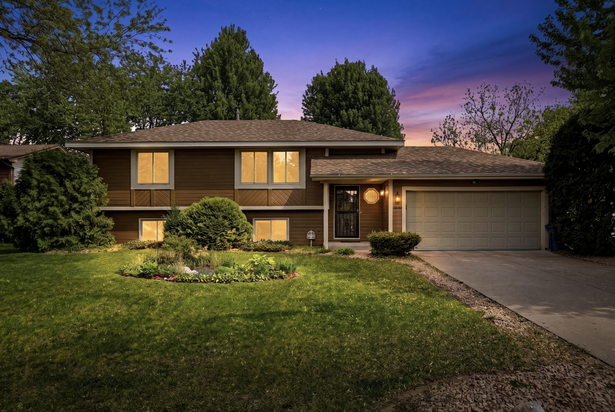 6040 111th Avenue N, Champlin, MN 55316 - #1