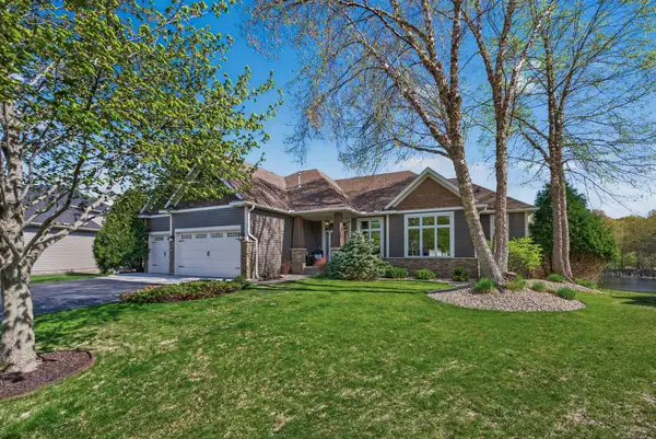 2505 223rd Lane Nw, Oak Grove, MN 55011