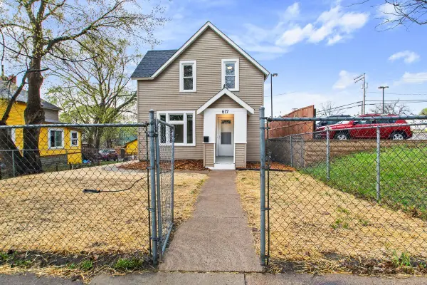 617 Wells Street, Saint Paul, MN 55130